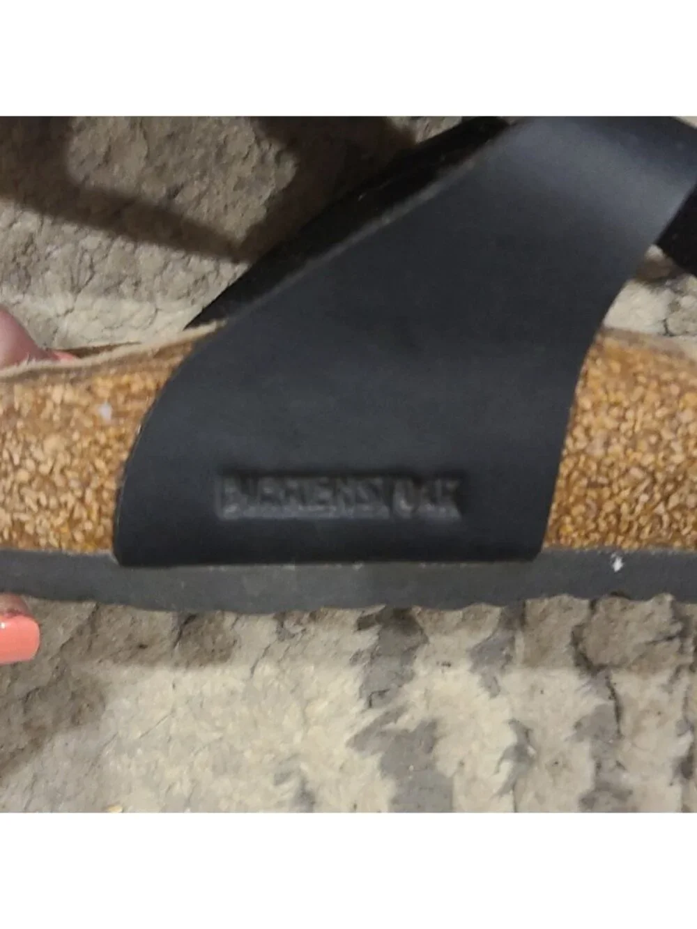 Birkenstock Gizeh black leather sandals